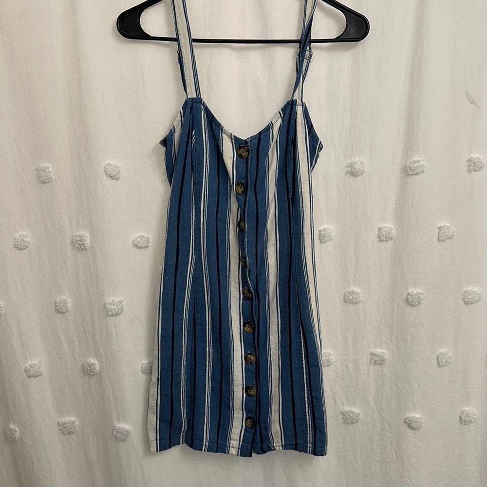 Mini dress with open back